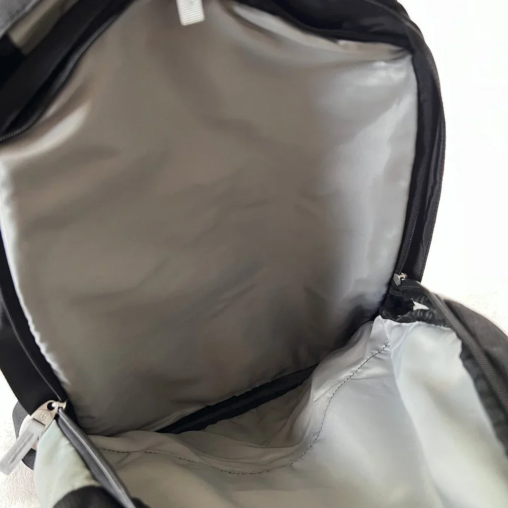 Victorinox Laptop Backpack - Clearly The Best in black and silver - Picture 8 of 13